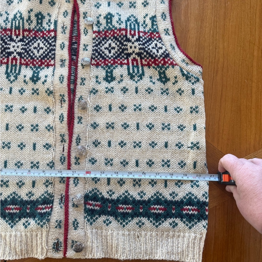 Vintage L.L. Bean Fair Isle Knit Vest - Picture 9 of 10